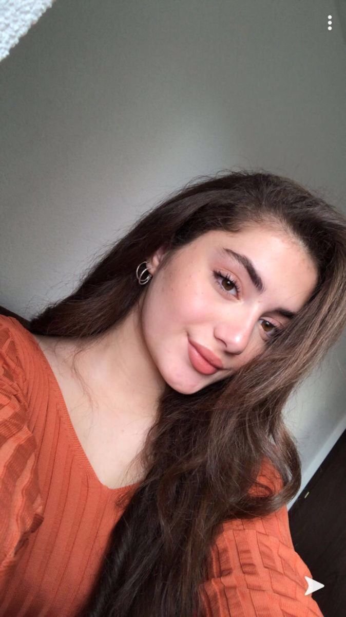 Happy Girls Profile Pic Happy Girls Profile Pic