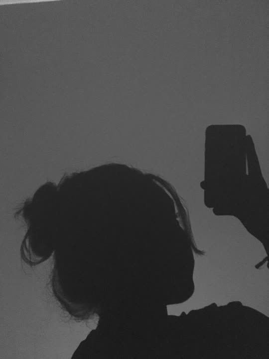 aesthetic dp for whatsapp girl