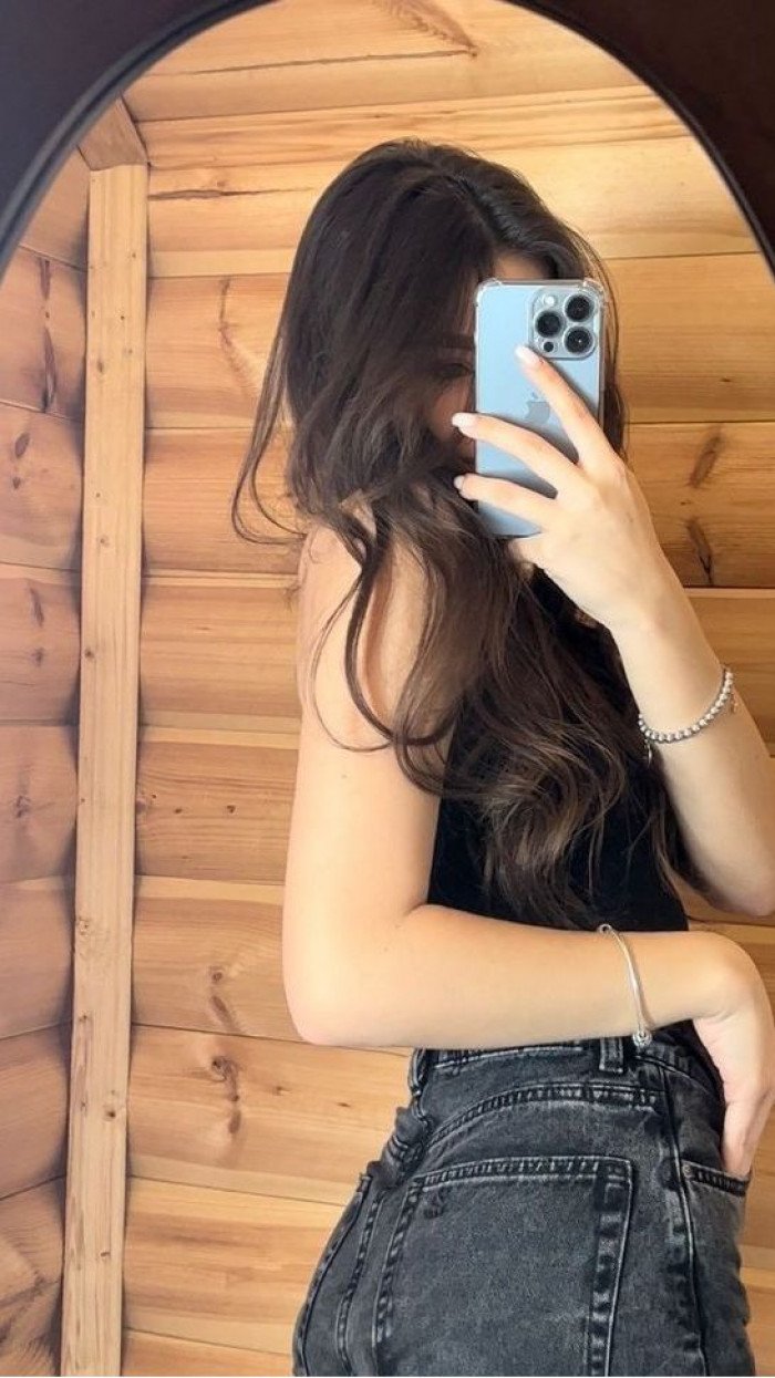 hidden face girl pictures for whatsapp