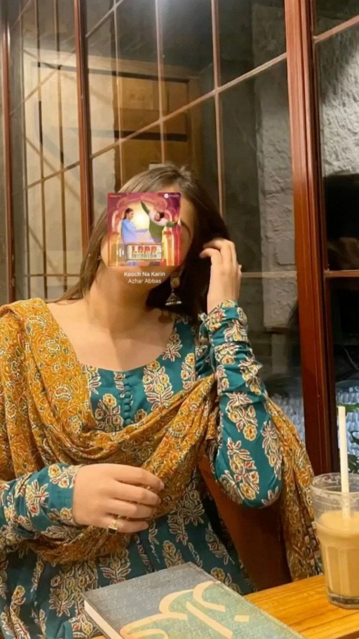hidden face wallpaper for girls
