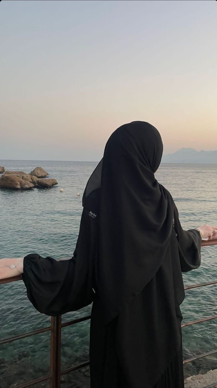 hijab girl dp aesthetic