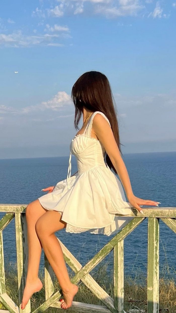 mystery girl dp for social media