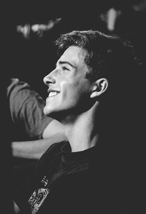 smile dp for instagram