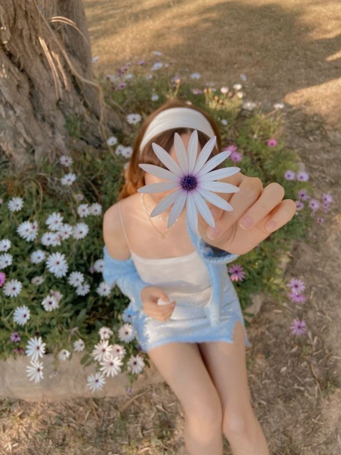 stylish hidden face dpz image for girls