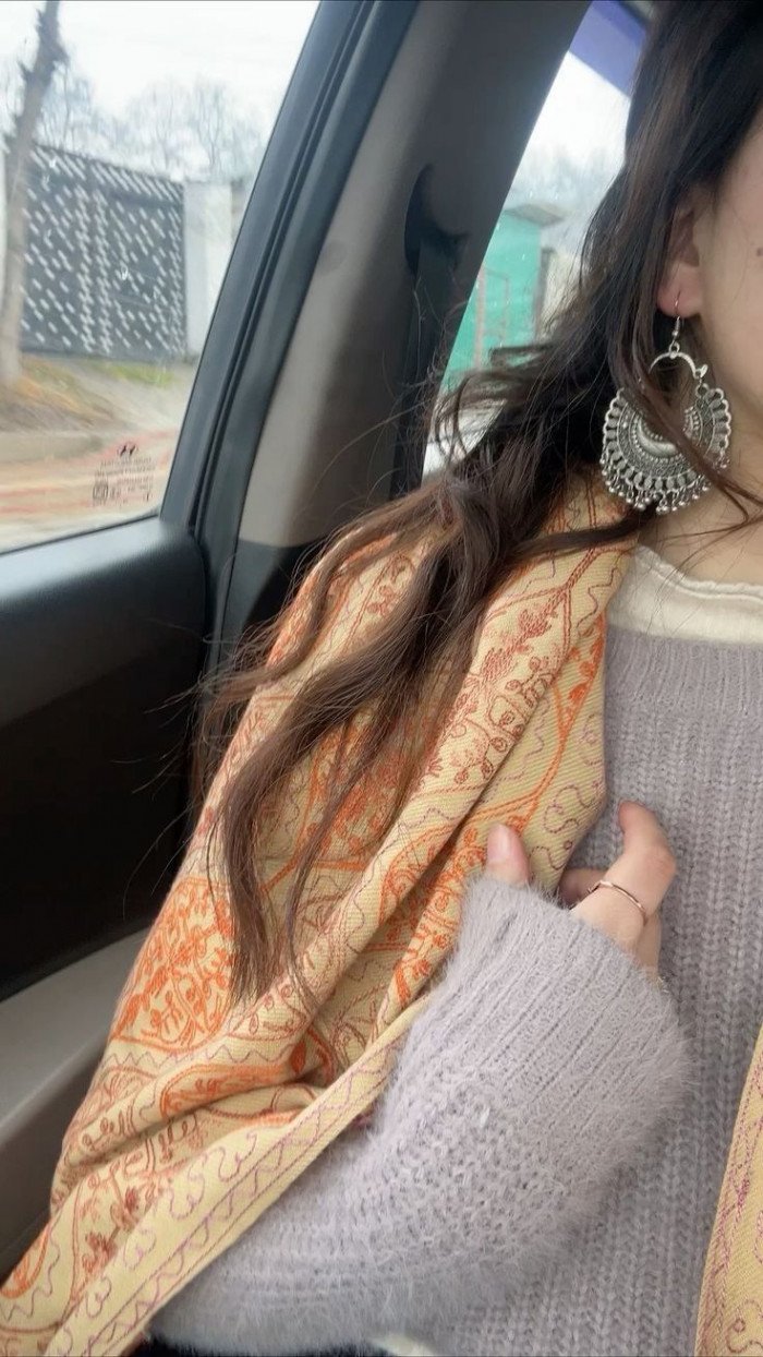 stylish hidden face girl photo
