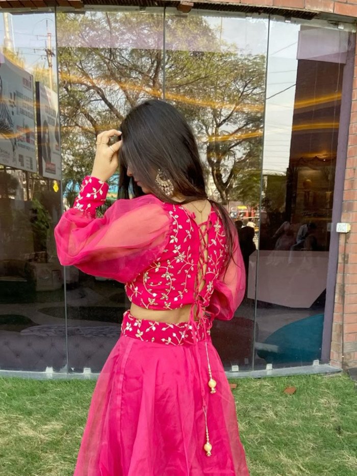 trending hidden face dp image for girls