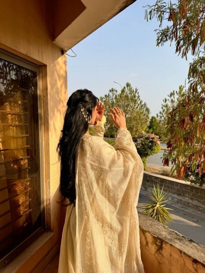 trending mysterious hidden face dp